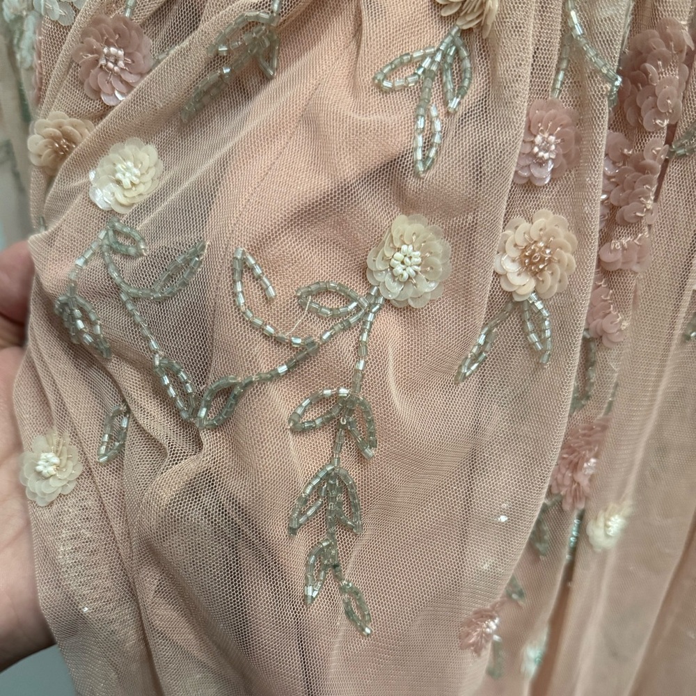 Mac Duggal Beaded Floral Flutter Sleeve Cocktail Dress – Size 8 – Dusty Rose - Picture 6 of 13